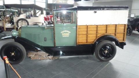 Oldtimerbeurs Limburghal Genk op 19-20 maart 2011 (81).jpg